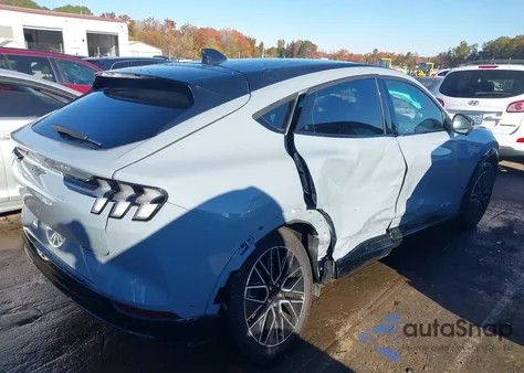 2024 Ford Mustang Mach-E Premium z USA, uszkodzony, nr VIN 3FMTK3R46RMA07135